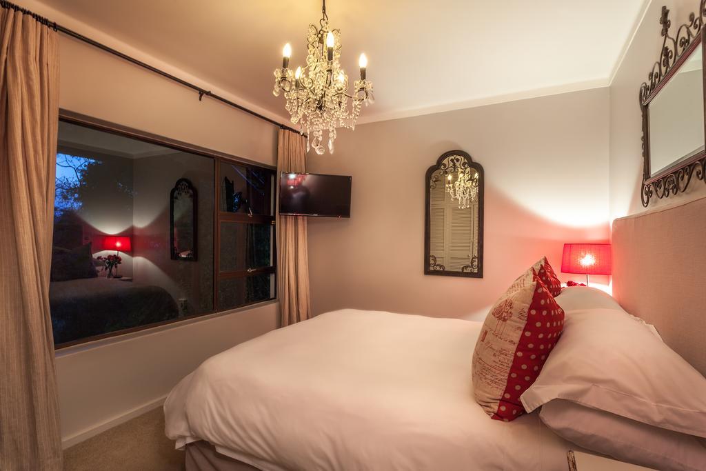 Loerie Hide Bed and Breakfast East London Eksteriør billede
