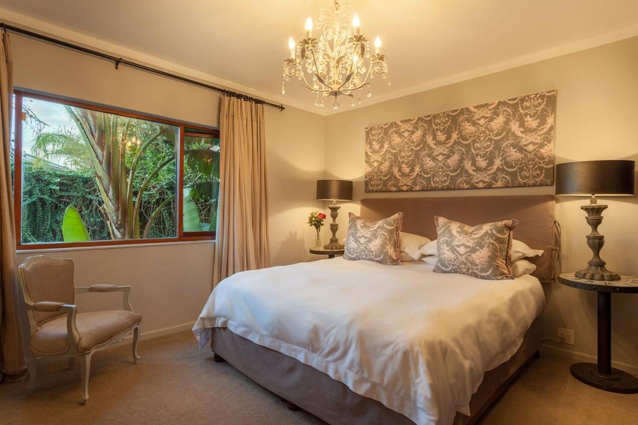 Loerie Hide Bed and Breakfast East London Eksteriør billede